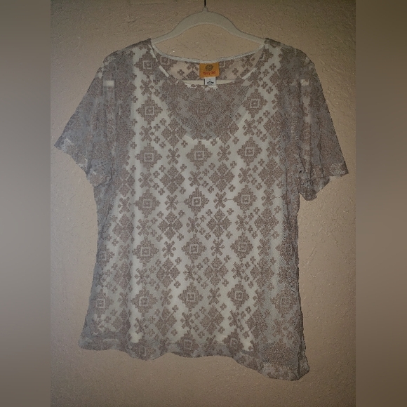 Ruby Red blouse - Picture 2 of 9